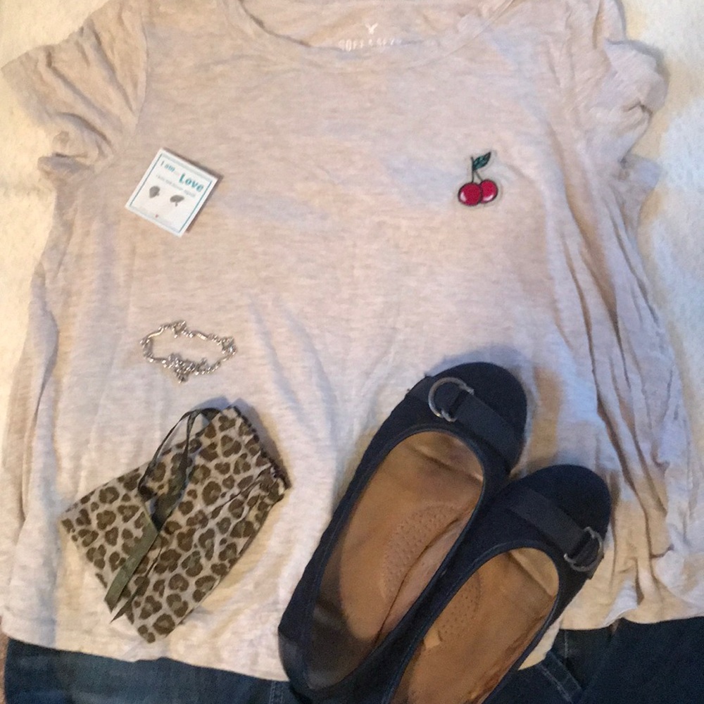 EUC American Eagle soft & sexy t-shirt